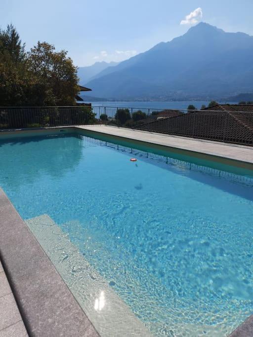 Lago-Apartment Midy, Sfeervol, Zwembad, Airco Domaso Zewnętrze zdjęcie