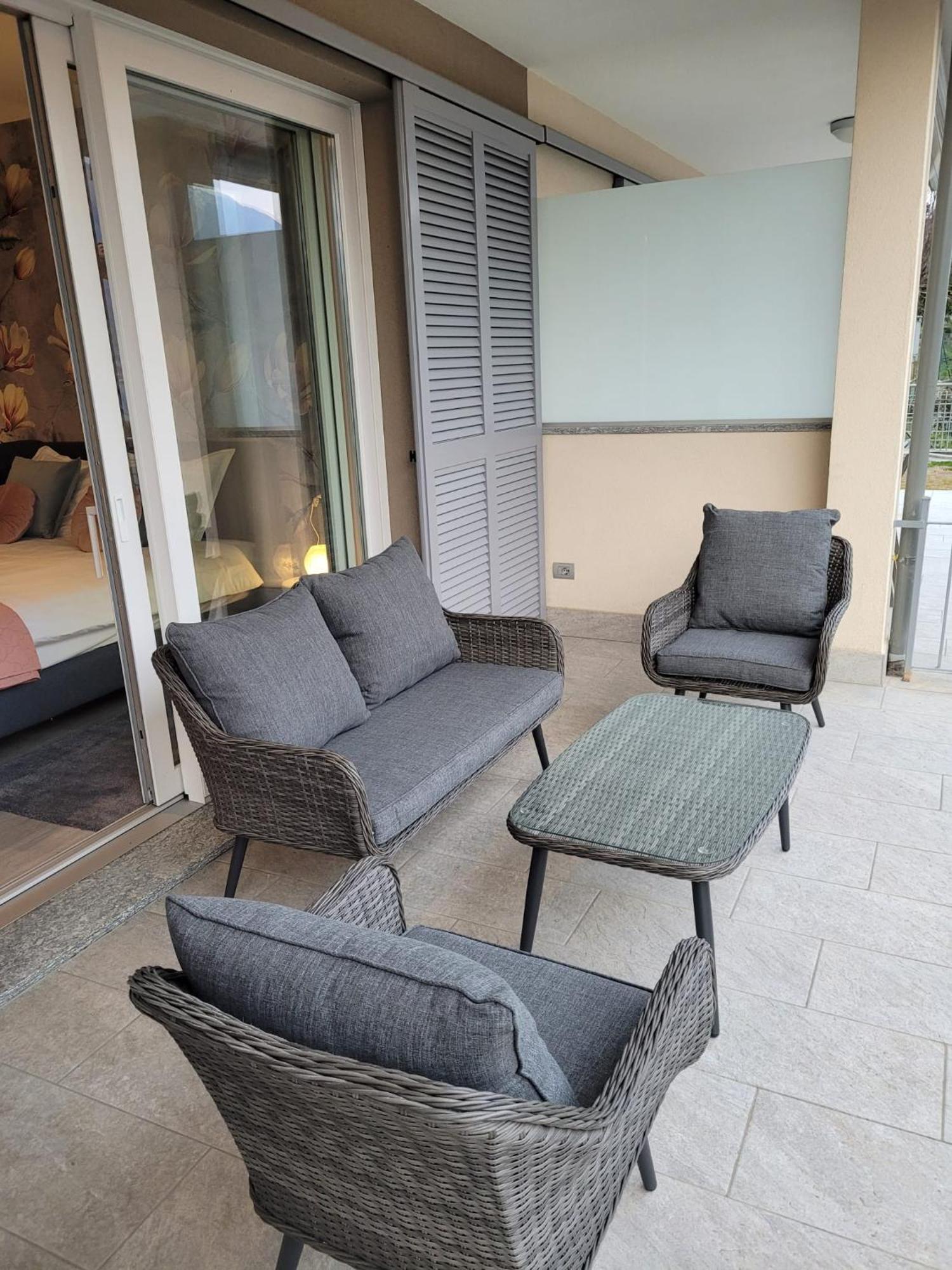 Lago-Apartment Midy, Sfeervol, Zwembad, Airco Domaso Zewnętrze zdjęcie
